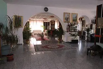 Joli